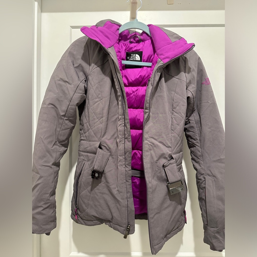 The North Face Women's Puffer Jacket - Gray and Pink